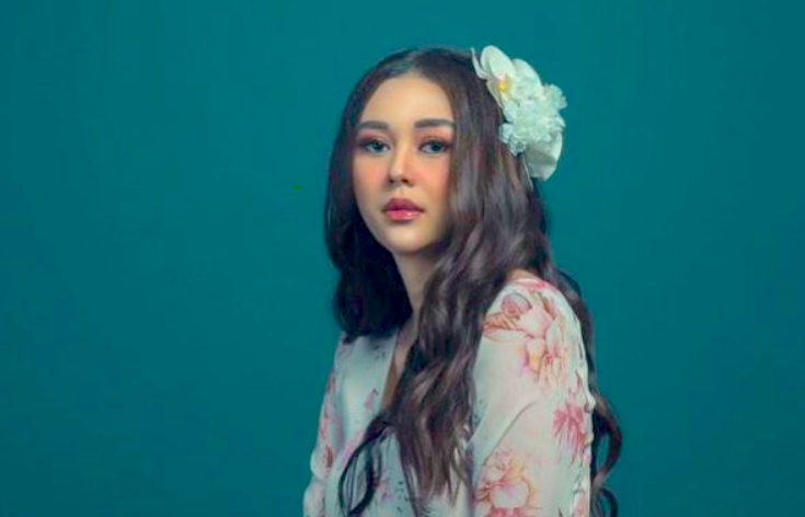 Aura Kasih, Soal Pasangan Hidup: Lagi Fokus Sama Anakku